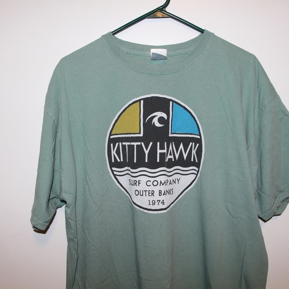 Green Kitty Hawk Tee - Picture 3 of 6